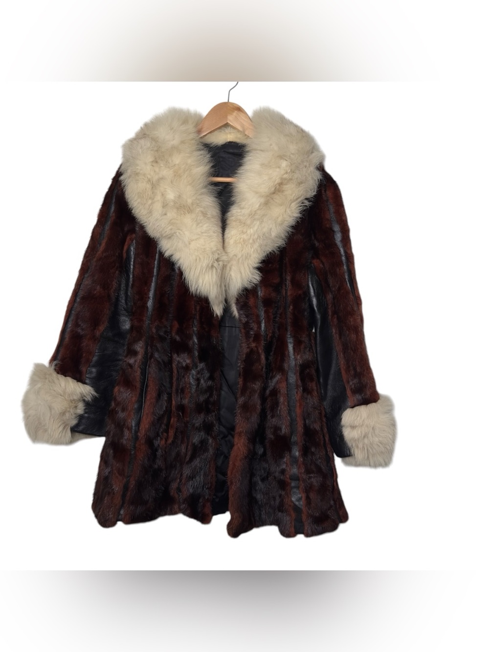 VTG Wrap Penny Lane Boho Glam Dark Mahogany Fur with Cream Collar & Cuff Trim